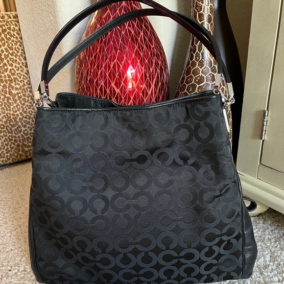 Coach Tote - Picture 10 of 10